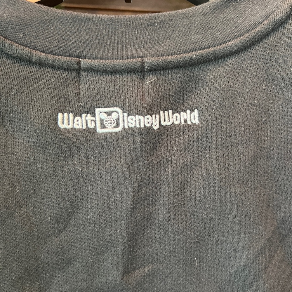 Disney men’s Mickey pullover sweatshirt size large - Picture 3 of 8